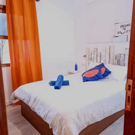 Aguere Nest Hostal *